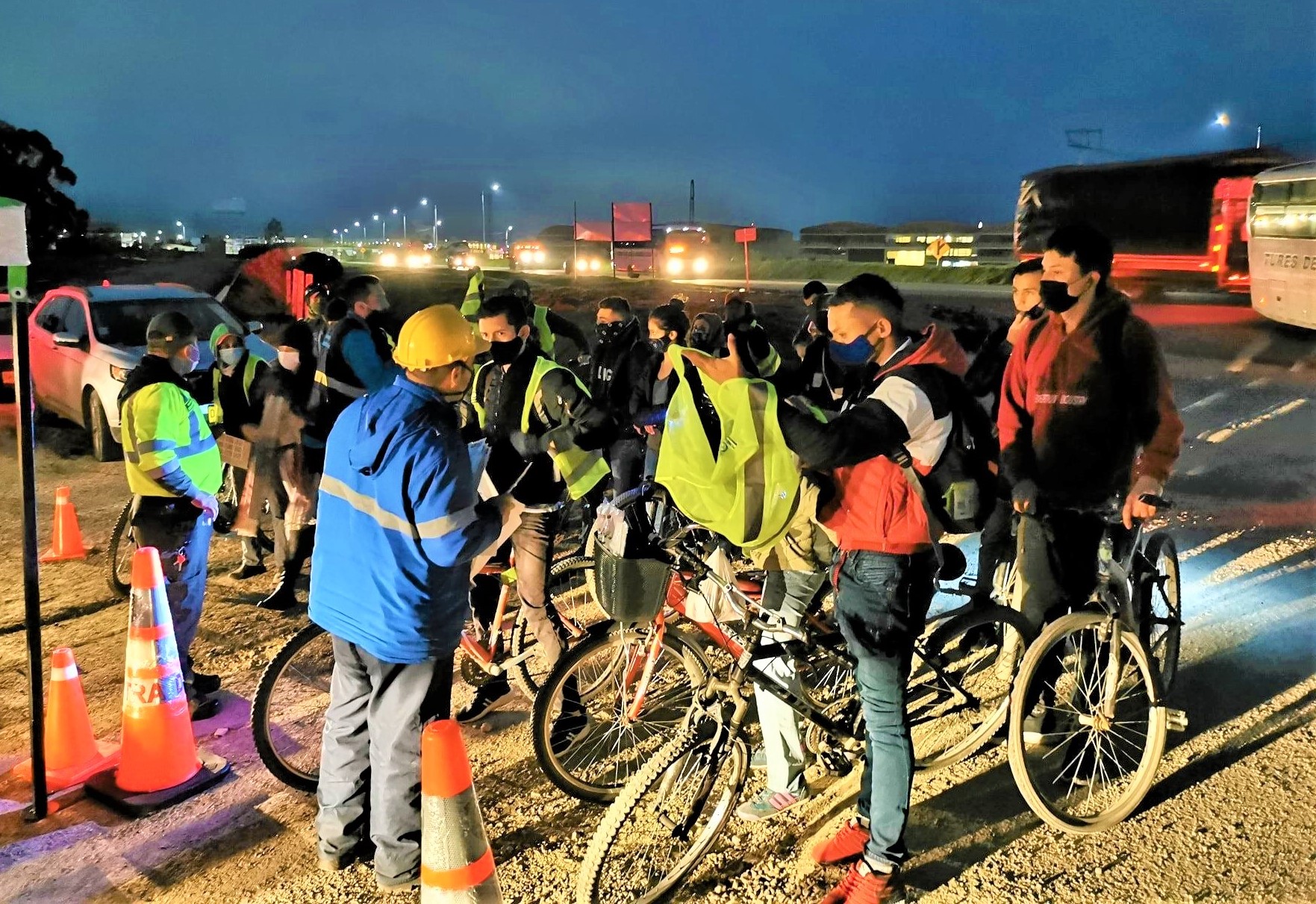 En Tocancipa la ANSV adelanto campanas de proteccion y pedagogia a ciclistas