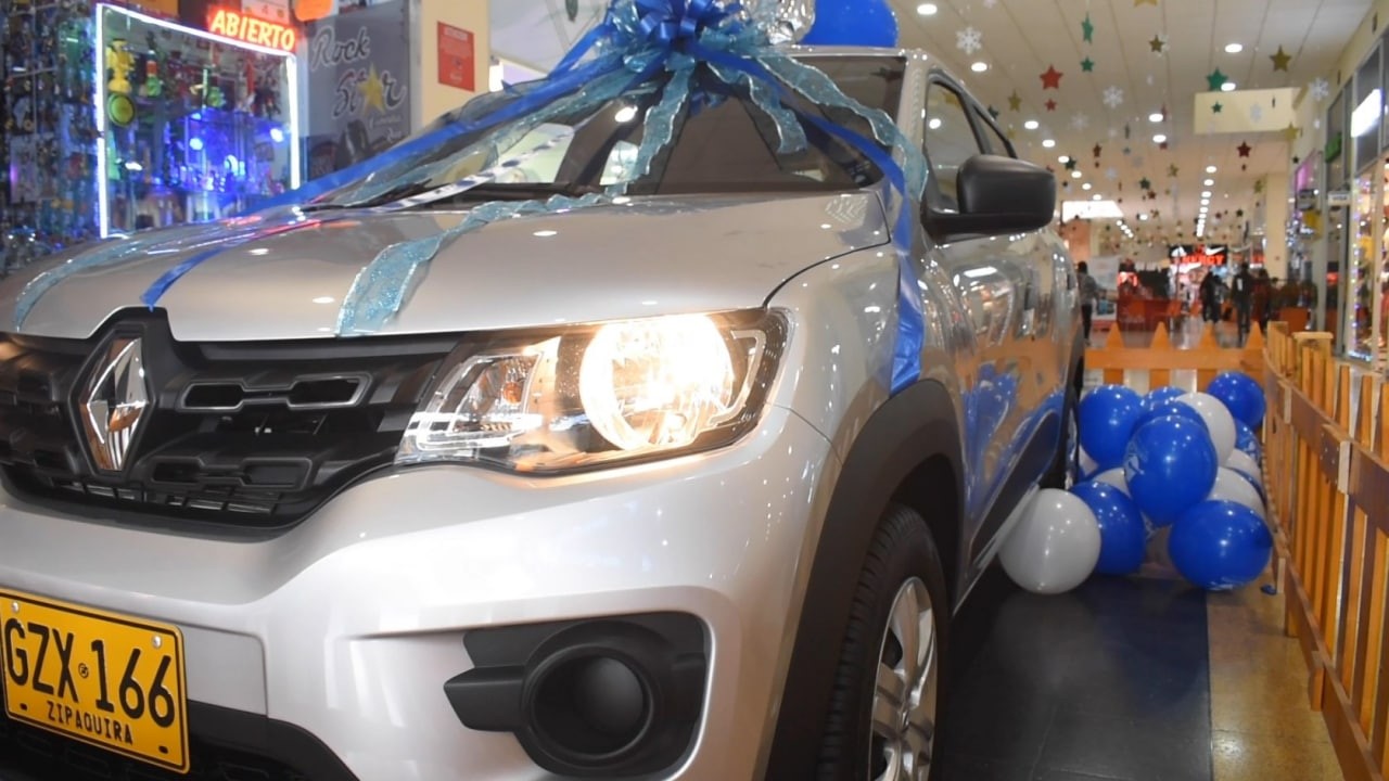 Cootrapeldar 60 anos sorteo un fabuloso vehiculo y varios premios entre sus asociados