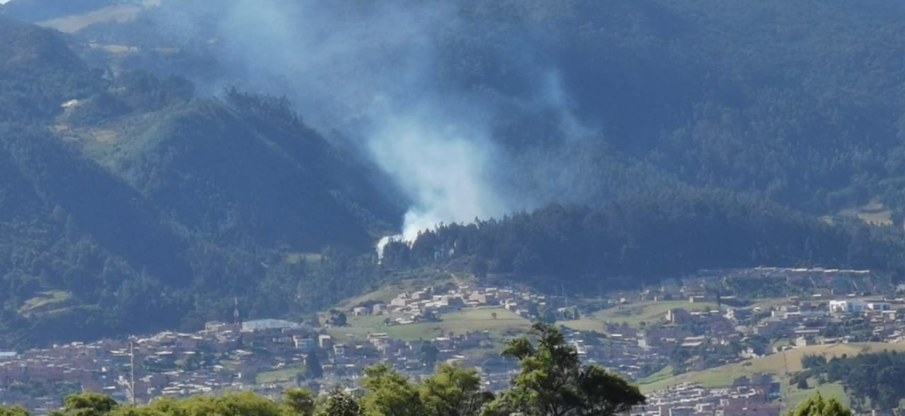 Nuevamente se presenta incendio forestal en Bosques de Silesia
