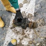 Valvula obstruida una de las causas de bajas presiones de agua en Algarra III.1