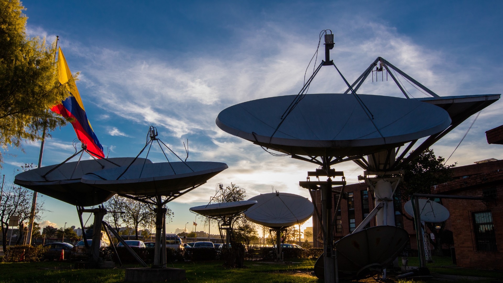 Alerta para los Proveedores de Redes y Servicios de Telecomunicaciones sobre primera temporada de lluvias