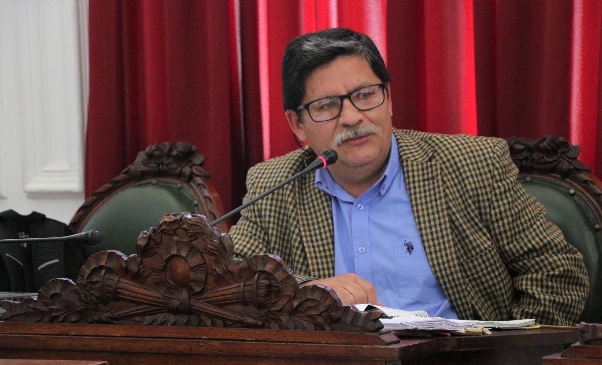 El municipio debe apropiarse directamente del Alumbrado Publico Concejal Gualteros 1