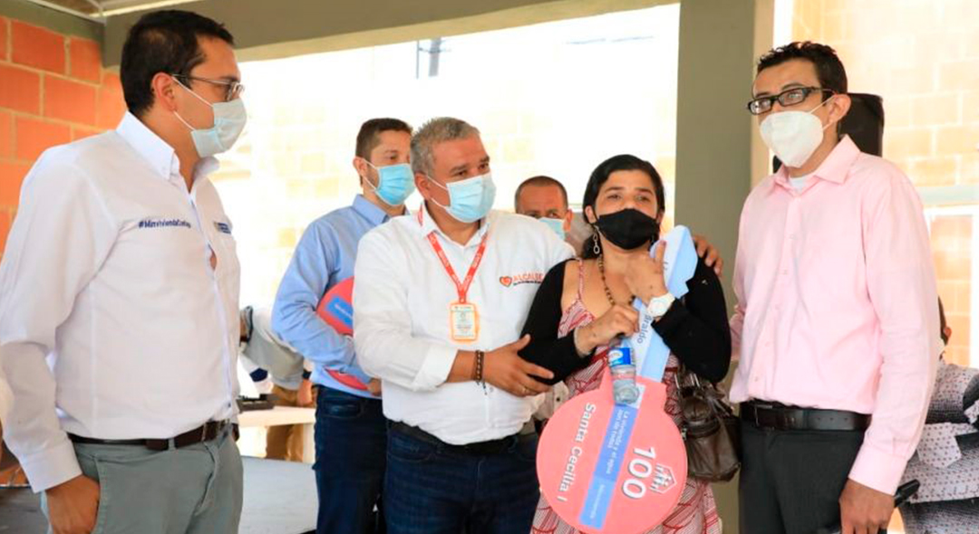 Entregadas 100 viviendas gratis en el municipio de La Mesa
