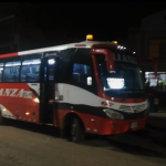 Pasajeros de flota capturaron a dos delincuentes