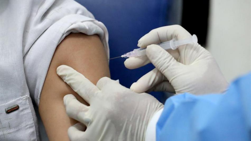 SuperSalud investiga presuntas irregularidades en proceso de vacunacion en Cundinamarca