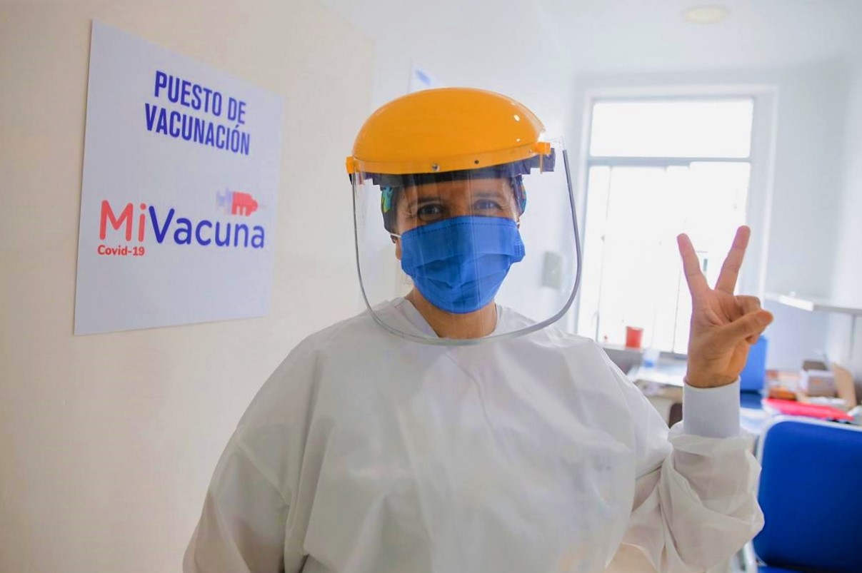 Demanda espontanea de vacunas precisa ajustes para segundas dosis