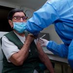 Inicio vacunacion a personas de 65 a 69 anos en Cundinamarca