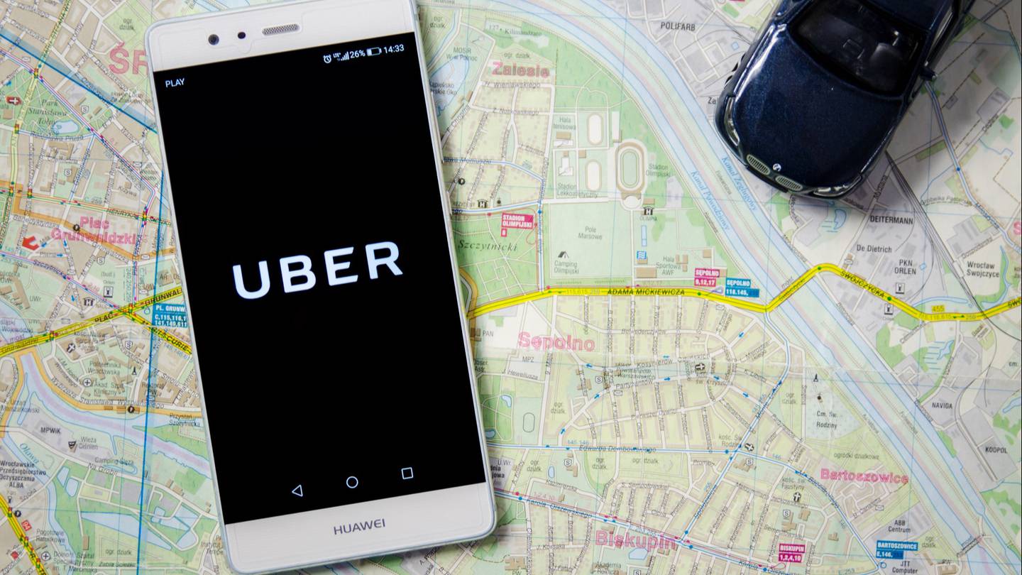 Investigan medios de movilidad por presuntamente violar las normas de transporte y de proteccion al usuario
