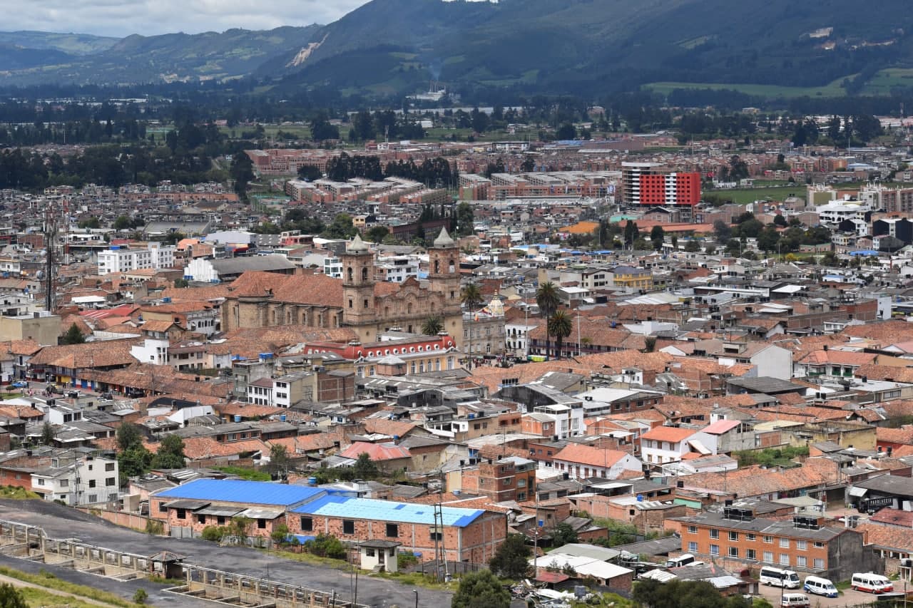 Zipaquira tiene 69 casos activos de covid 19 y 6946 vacunados
