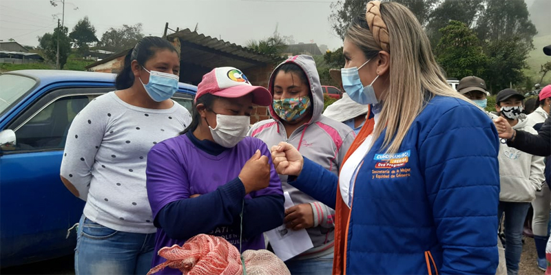 En Cundinamarca se fortalece los proyectos productivos para madres cabeza de familia