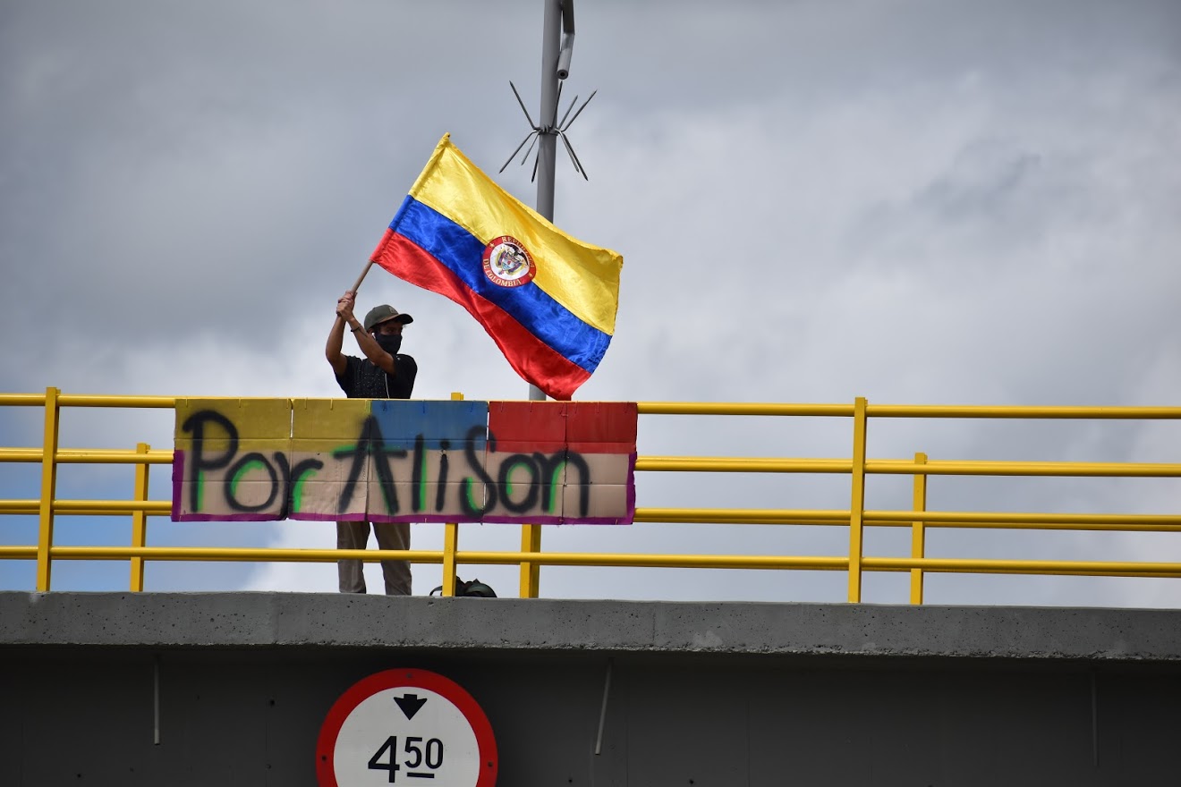Linea de atencion para mujeres victimas de protestas en Bogota1