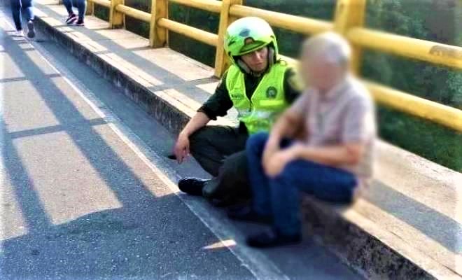 policia evita suicidio en girardot