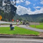 Alcaldes de Cajica y Sopo hacen entrega de la recuperacion de la Via Hato Grande
