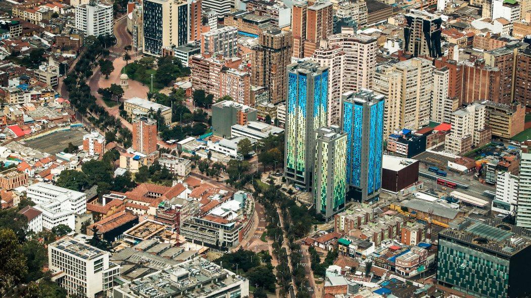 Bogota extiende medidas para superar tercer pico hasta el 7 junio