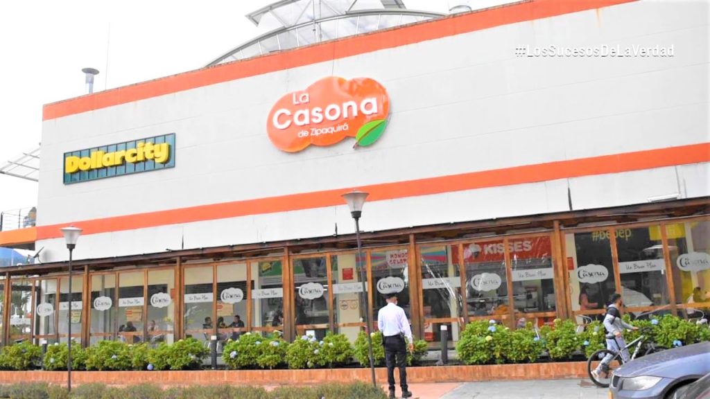 En el Centro Comercial La Casona se exhibe una fabulosa muestra artesanal2
