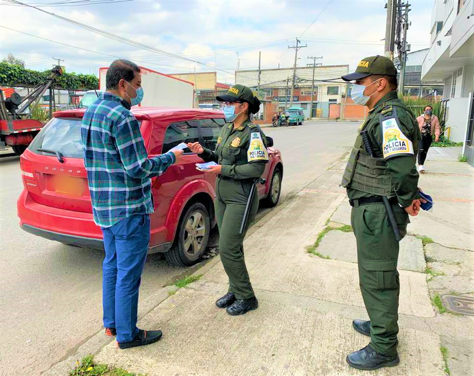 La policia fiscal y aduanera realizo actividades de prevencion contra el covid 19