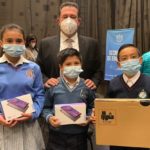 Donacion de tablets y computadores a estudiantes de las I.E. publicas de Cajica2