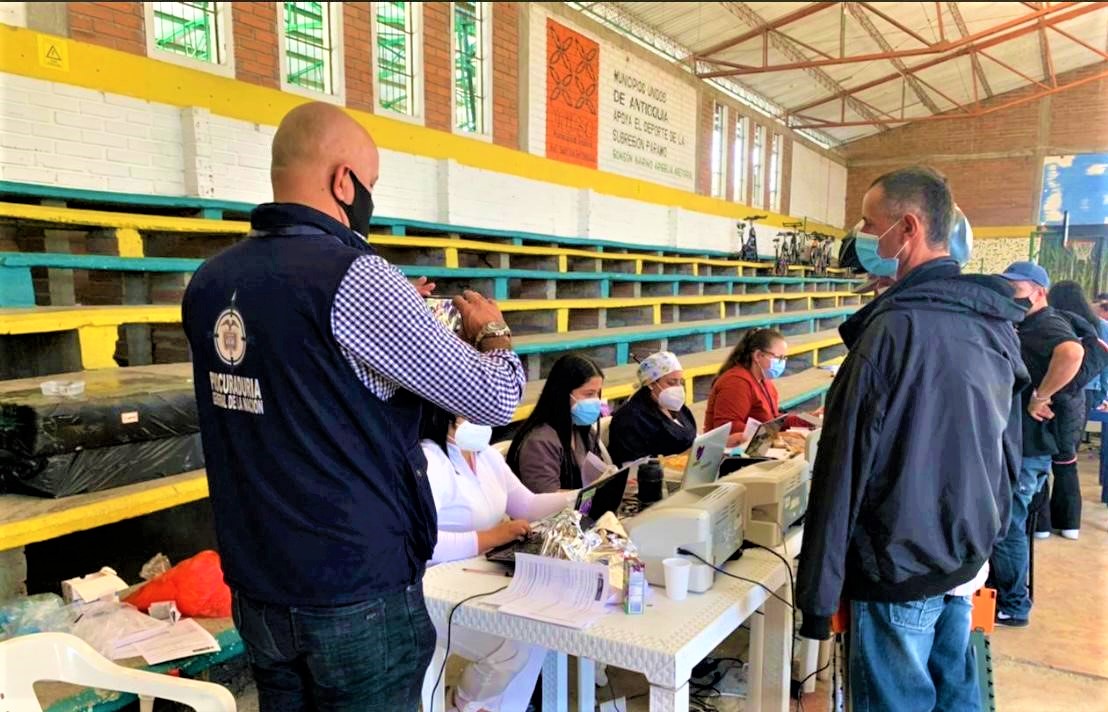 No autorizar actividades que impliquen aglomeraciones durante este puente festivo