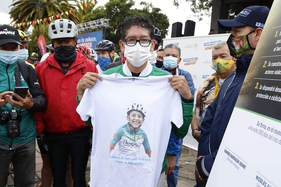 Pacto cundiboyacense para proteccion de ciclistas
