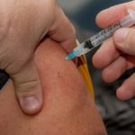 70 de la poblacion debe tener al menos una dosis para el 15 de noviembre