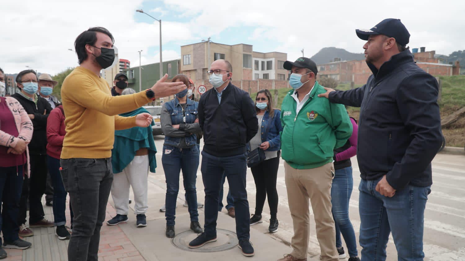 Compromisos de la Alcaldia de Zipaquira para mejorar el tramo vial del Sector La Arboleda