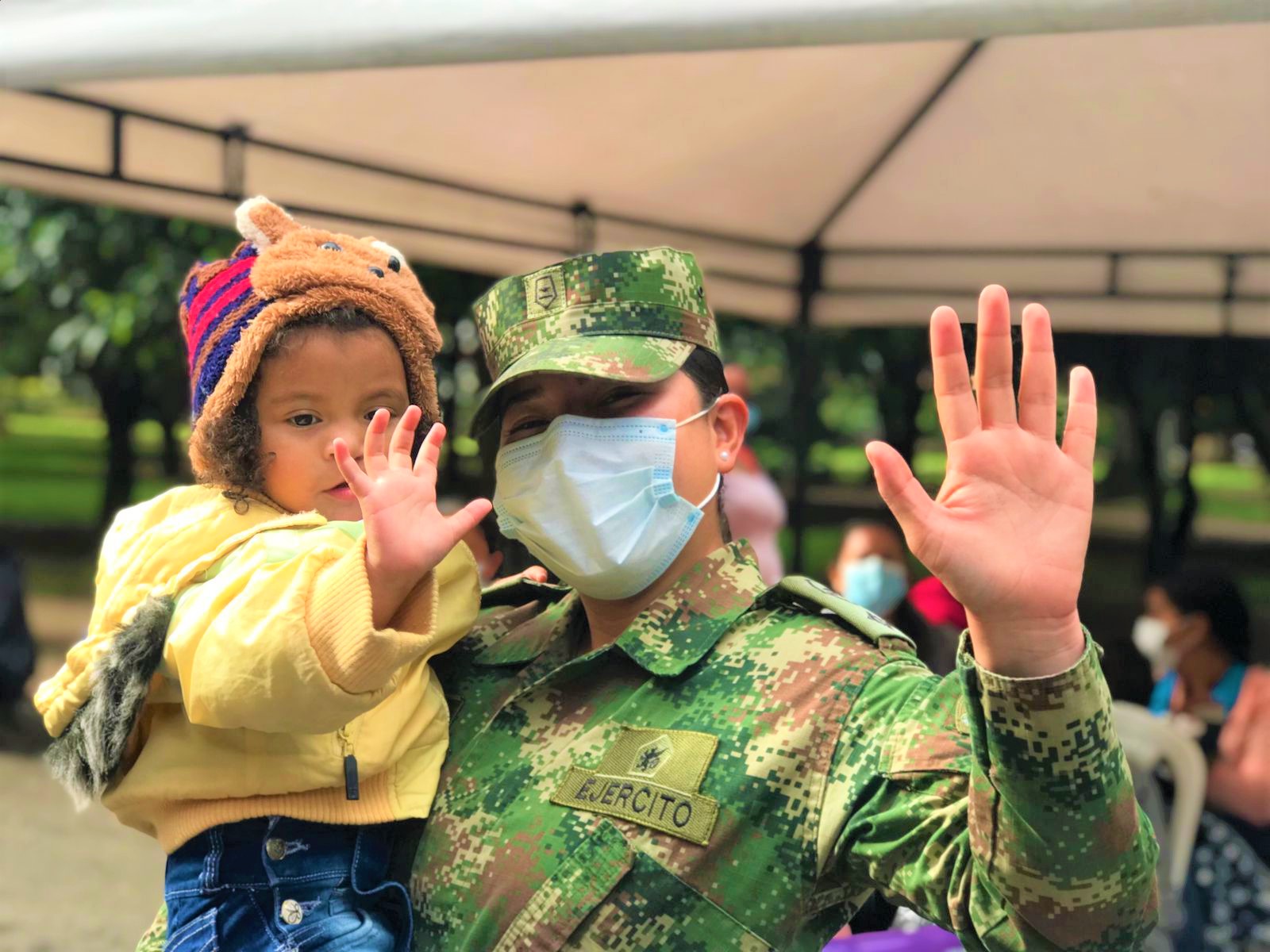 Ejercito Nacional y Operacion Sonrisa unidos para transformar vidas