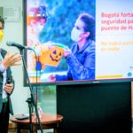 En Bogota restringido parrillero de motocicleta mayor de 14 anos en puente de Halloween
