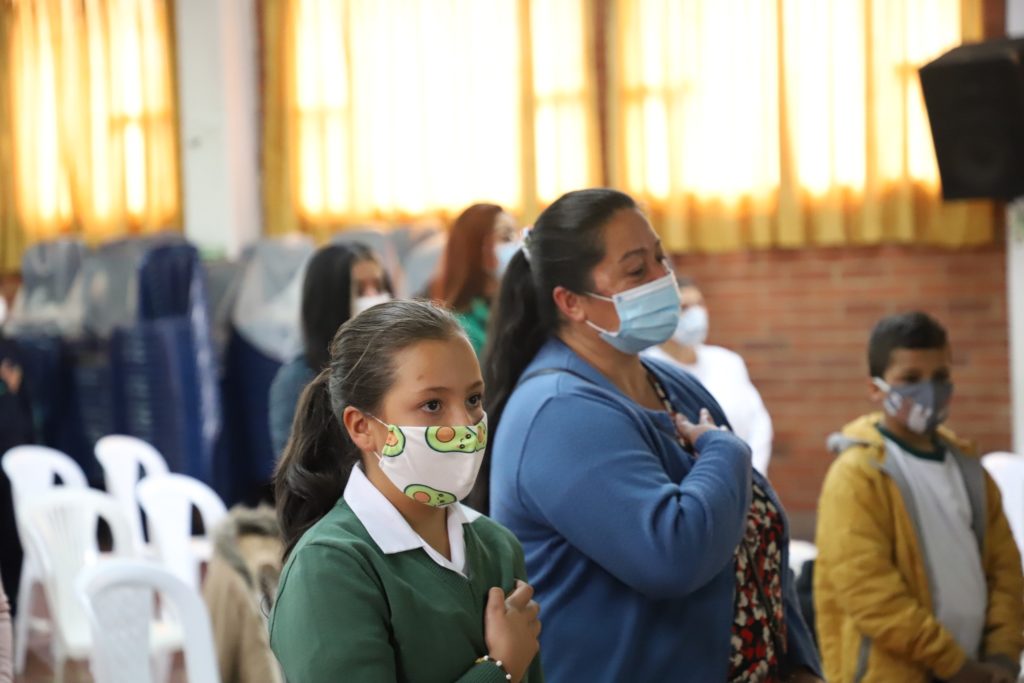 9.470 ninos ninas y adolescentes se benefician con el PAE en Zipaquira 2