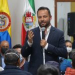 Alcalde de Zipaquira atiende solicitudes de los habitantes del barrio San Juanito2