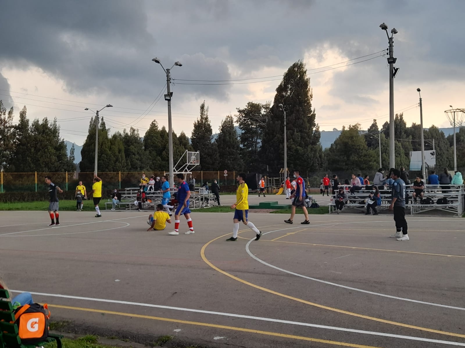 Chia inaugura los Juegos Intercolegiados de Padres de Familia