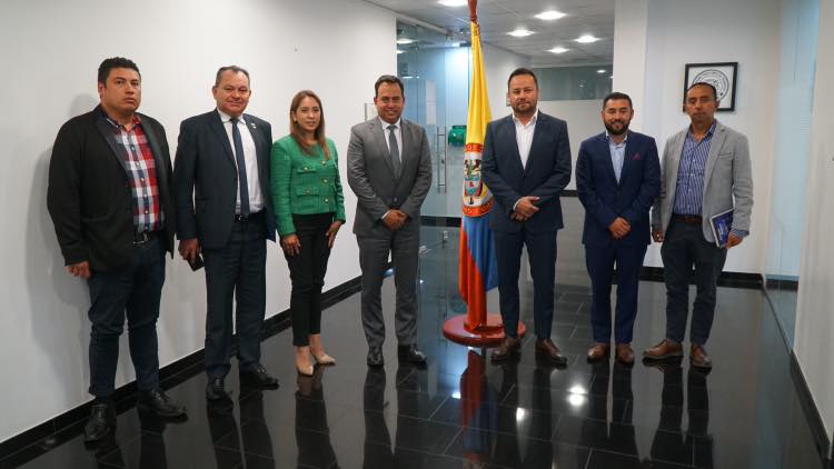 Con nuevas estrategias y alianzas se fortalecera la economia de Zipaquira