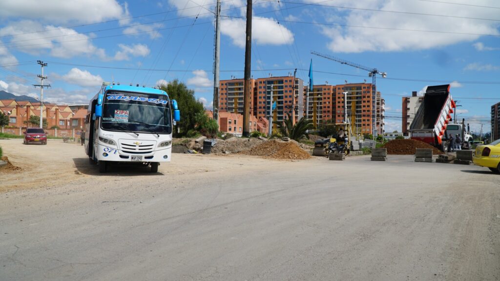 Es un hecho la construccion de la Glorieta de la calle 4 con Avenida Bicentenario en Zipaquira2