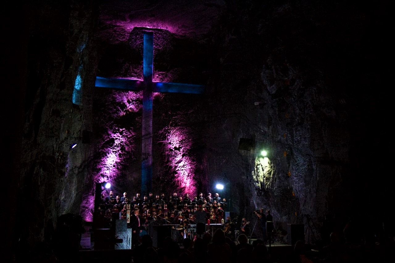 Espectacular homenaje al maestro Ariel Ramirez se vivio en Catedral de Sal