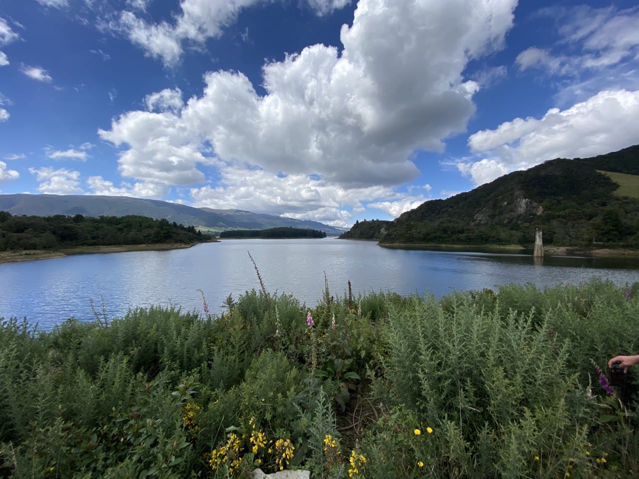 Firmaton para salvar el Rio Neusa