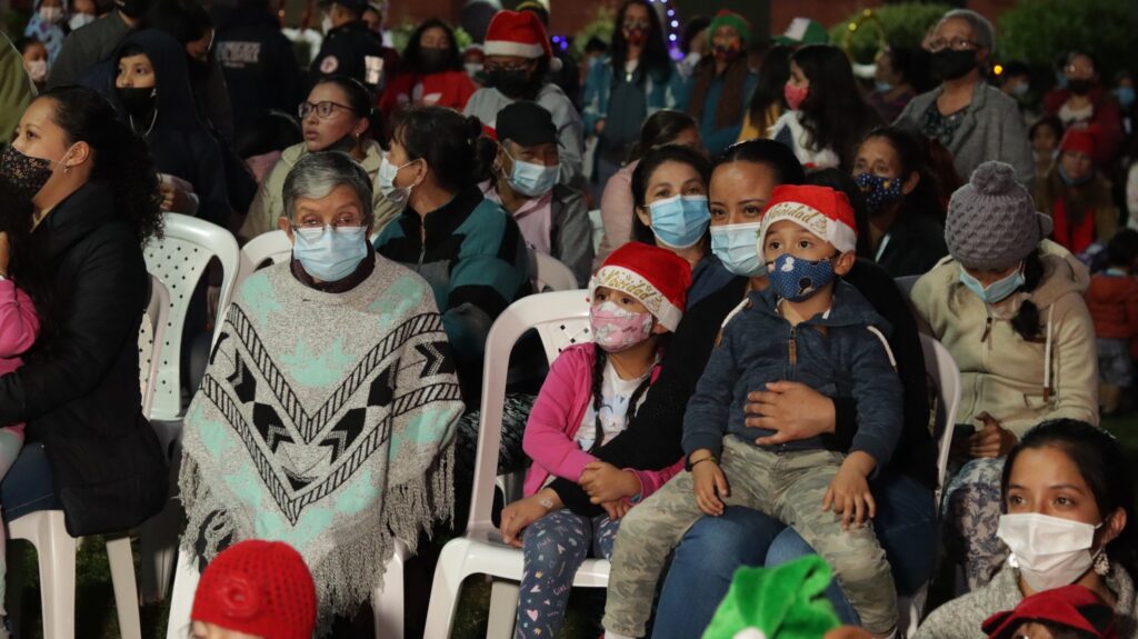 Iniciaron las novenas navidenas en los barrios de Zipaquira