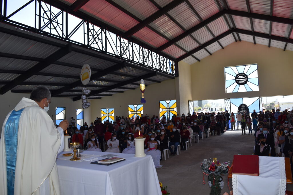Se celebro la primera Eucaristia en la capilla de El Mortino de Cogua3