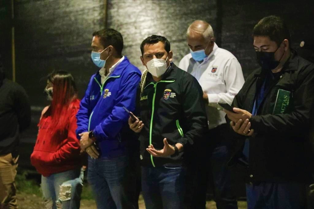 Comunidad de Alcazares I y alcalde de Chia hacen seguimiento a compromisos pactados