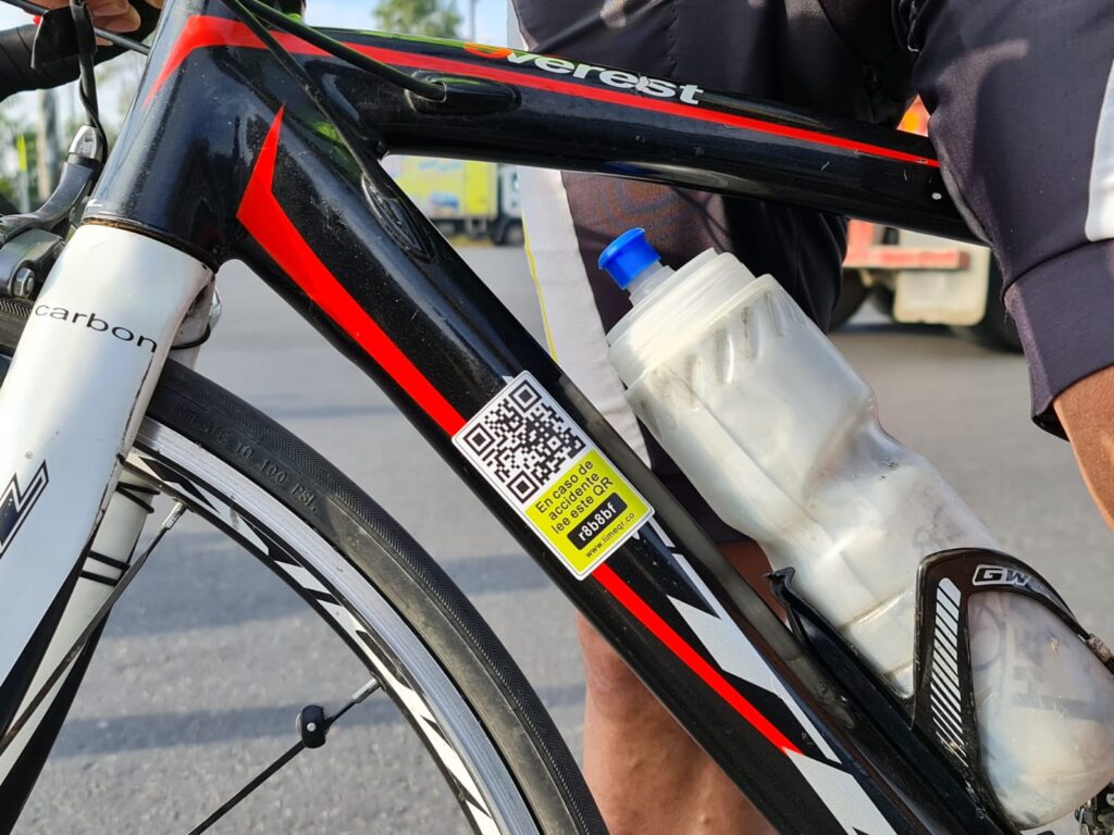 Cundinamarca lanza stickers salvavidas para bici usuarios 2