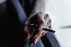 Nueva campana para reducir la contaminacion de microplasticos que ocasionan los cigarrillos2