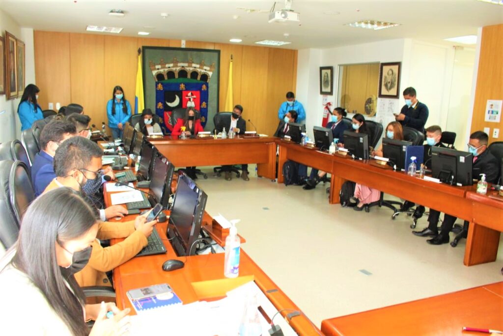Posesionado el Consejo Municipal de Juventudes de Chia 2