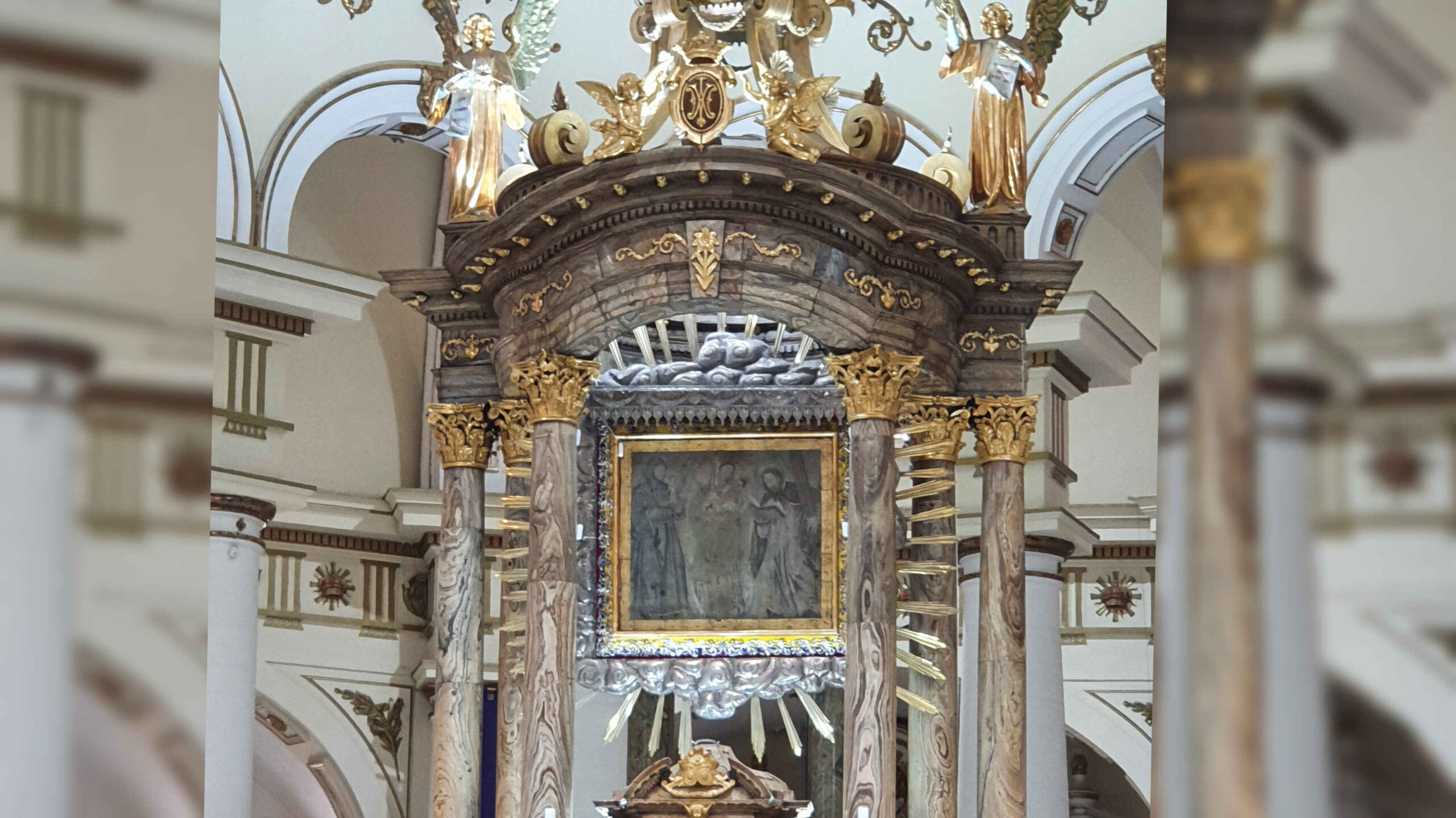 Basilica de Nuestra senora de Chiquinquira scaled