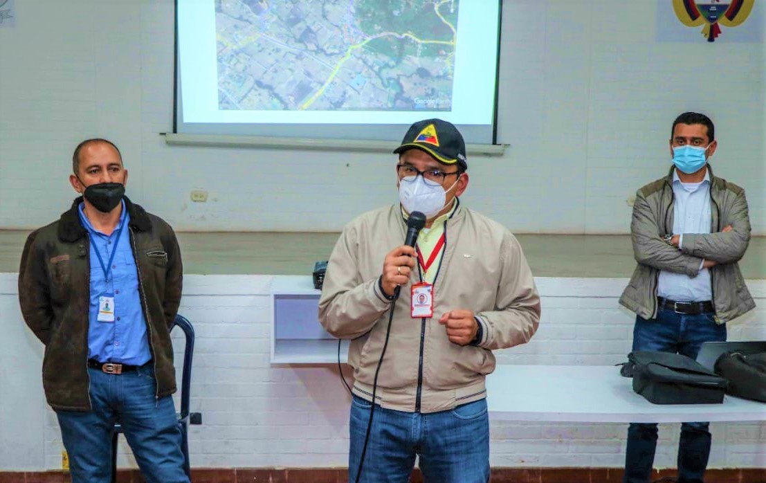 Socializan en Tabio el proyecto de acueducto para Rio Frio Occidental sector El Bote