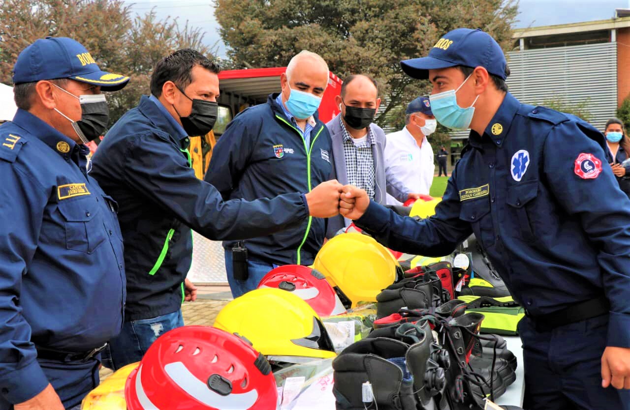 Bomberos Chia recibe nuevo equipamiento