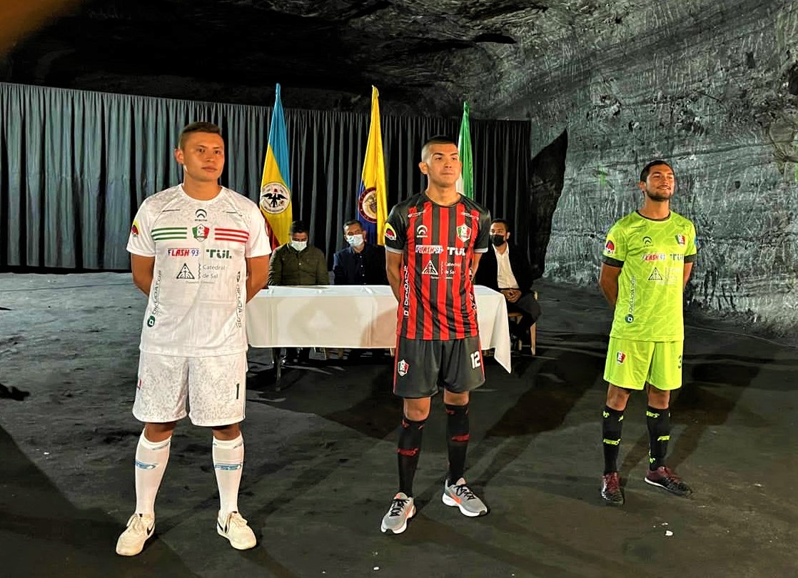 Catenaccio F.C hizo la presentacion de su Equipo de Primera C