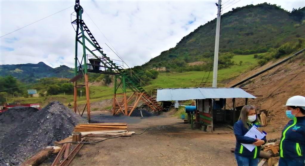 Golpe a la mineria ilegal en Cundinamarca