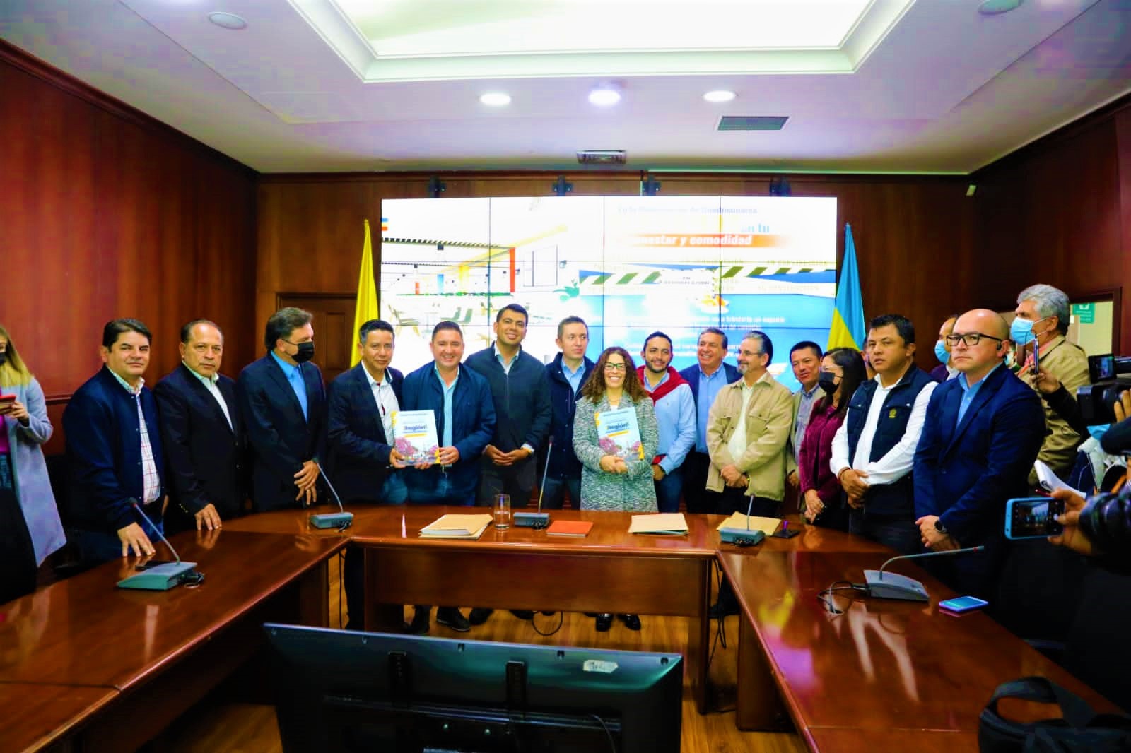 Radicado proyecto de ordenanza para que el Departamento integre la Region Metropolitana