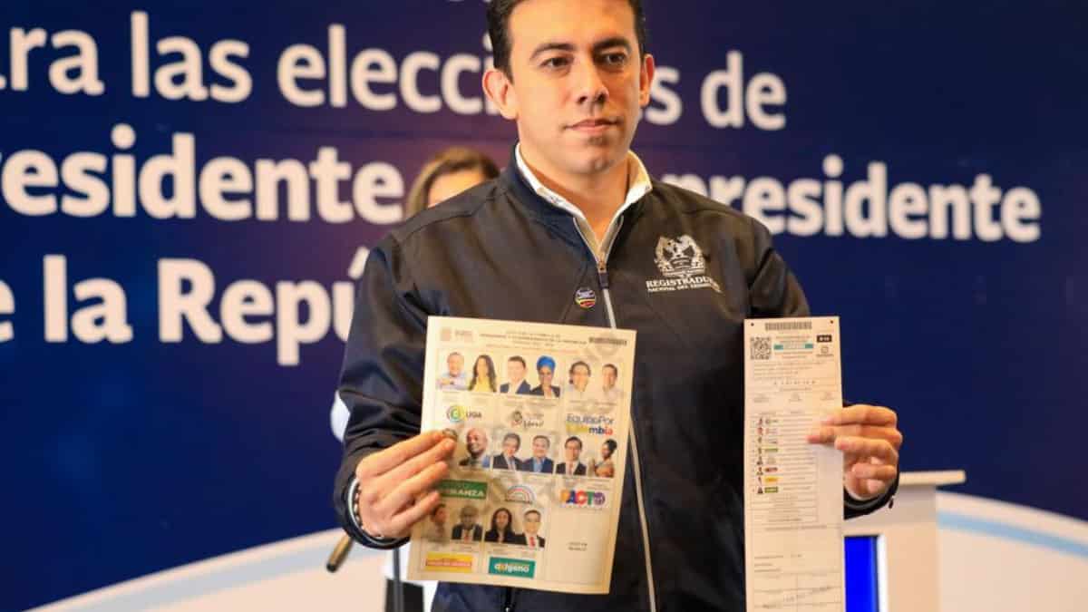 Registrador con formulario E14