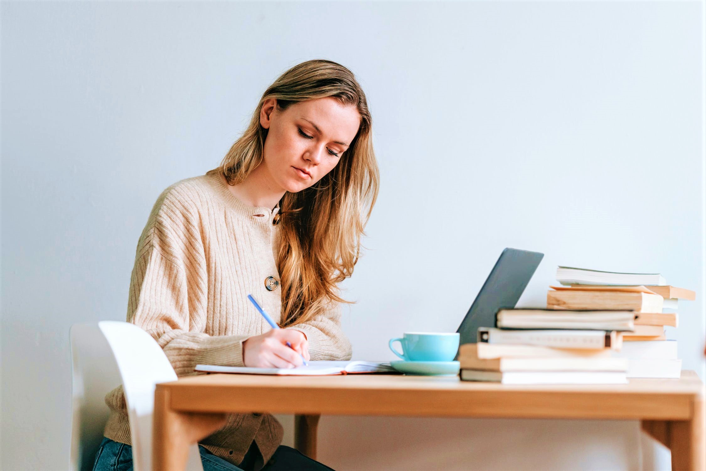 Trabajo en casa se reglamento para empleadores y trabajadores del sector privado