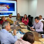 Del papel a la realidad Colombia debe consolidarse como un pais de regiones