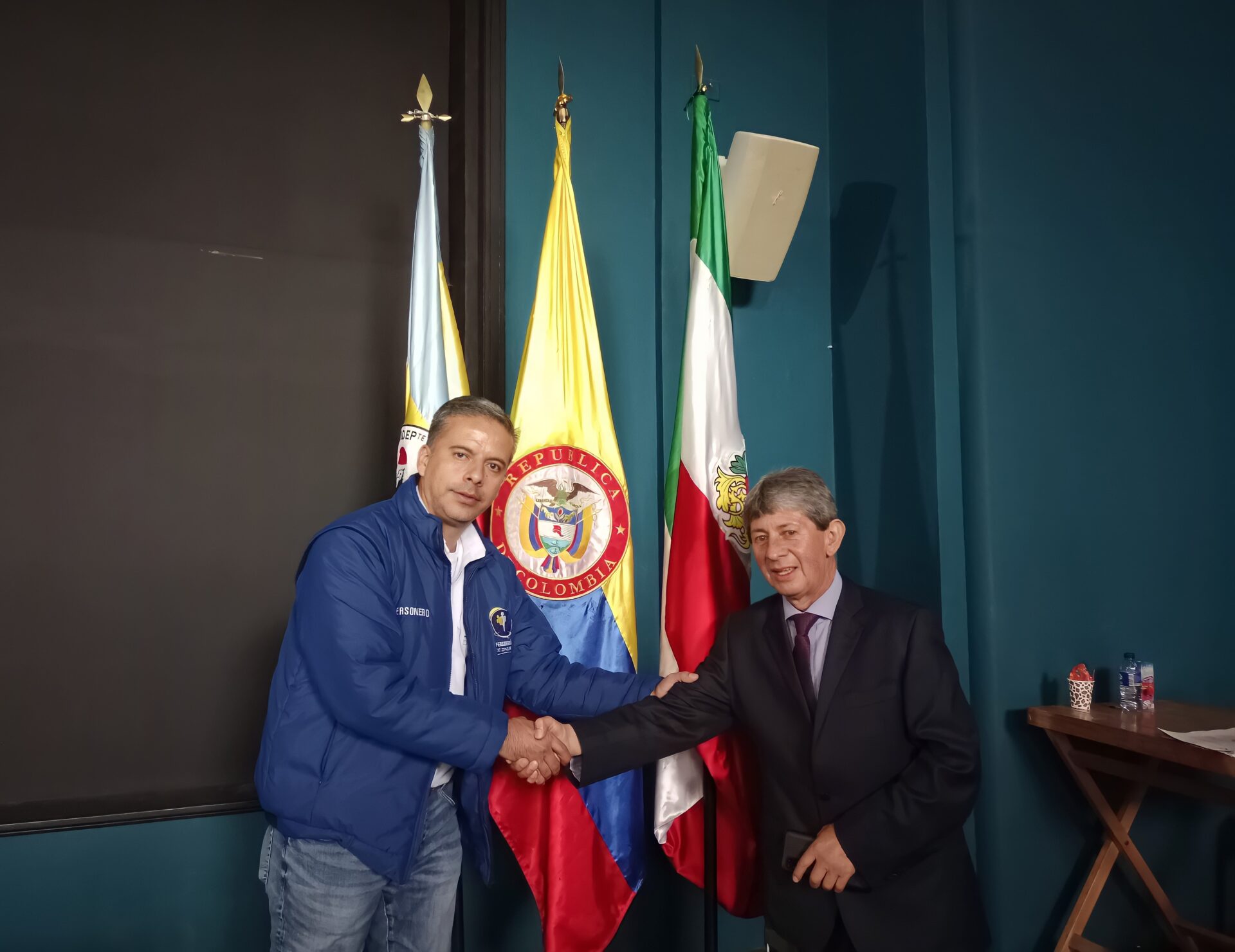 Hugo Garcia Rios continua con la presidencia de la Veeduria de Zipaquira